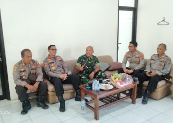 Sinergitas TNI-Polri Semakin Solid, Koramil 0901 dan Polsek Samarinda Ulu Perkuat Kerja Sama