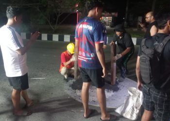 Aksi Nyata Ghost Aspal Samarinda, Jalan Berlubang Ditambal untuk Cegah Kecelakaan