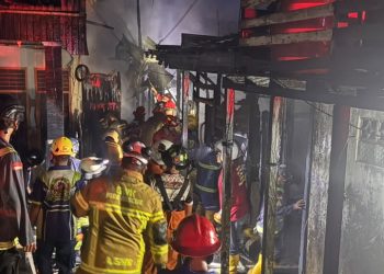 Amuk Si Jago Merah di Sungai Pinang Samarinda, Petugas Sempat Terkendala Air